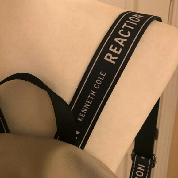 Kenneth Cole - Reaction - Picture 3 of 6